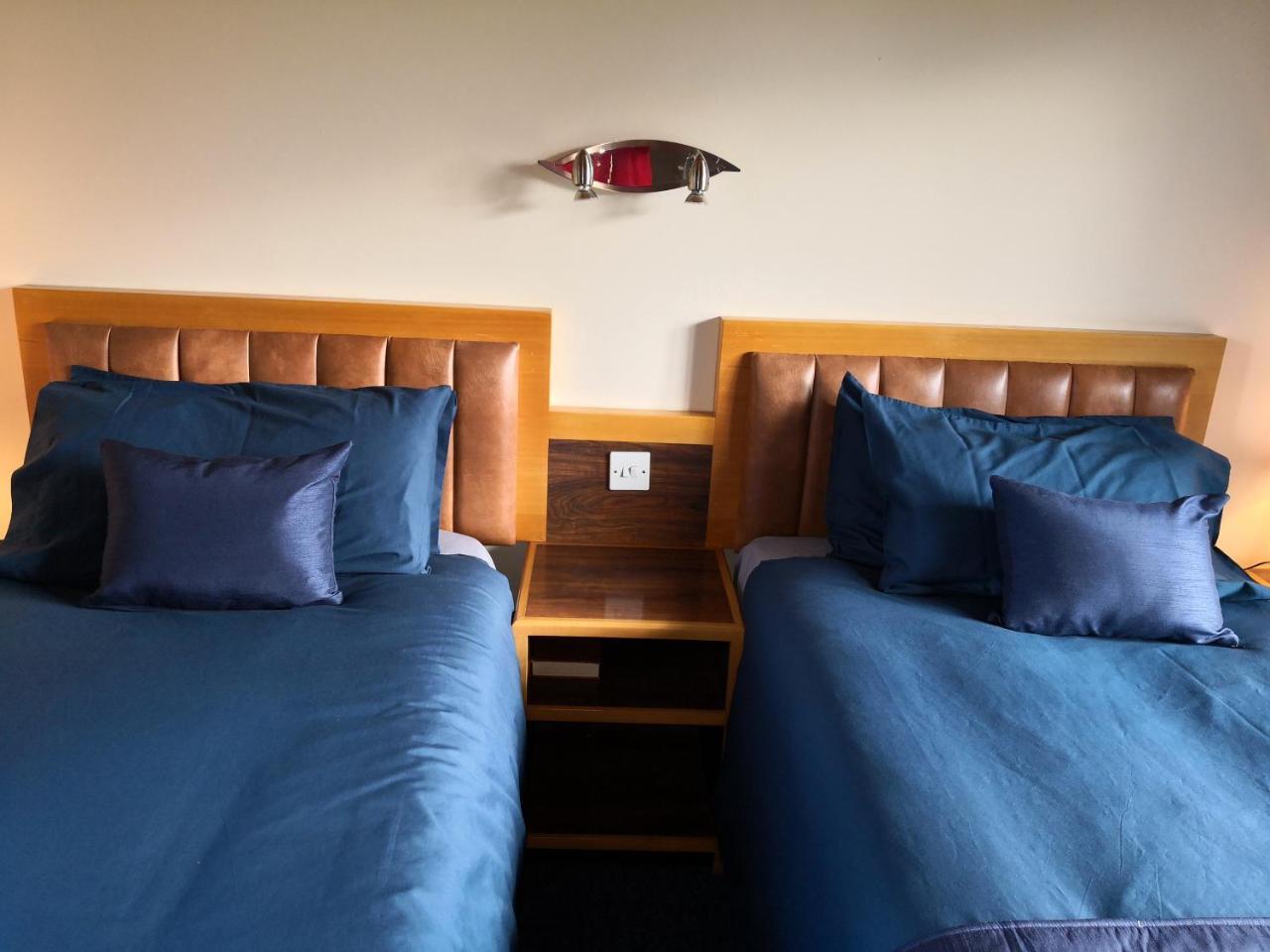 Forge Motel & Firehouse Restaurant St Clears Εξωτερικό φωτογραφία